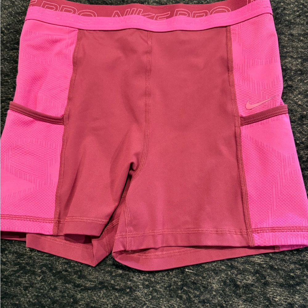 Nike Women's Pink Yoga Training shorts tights M